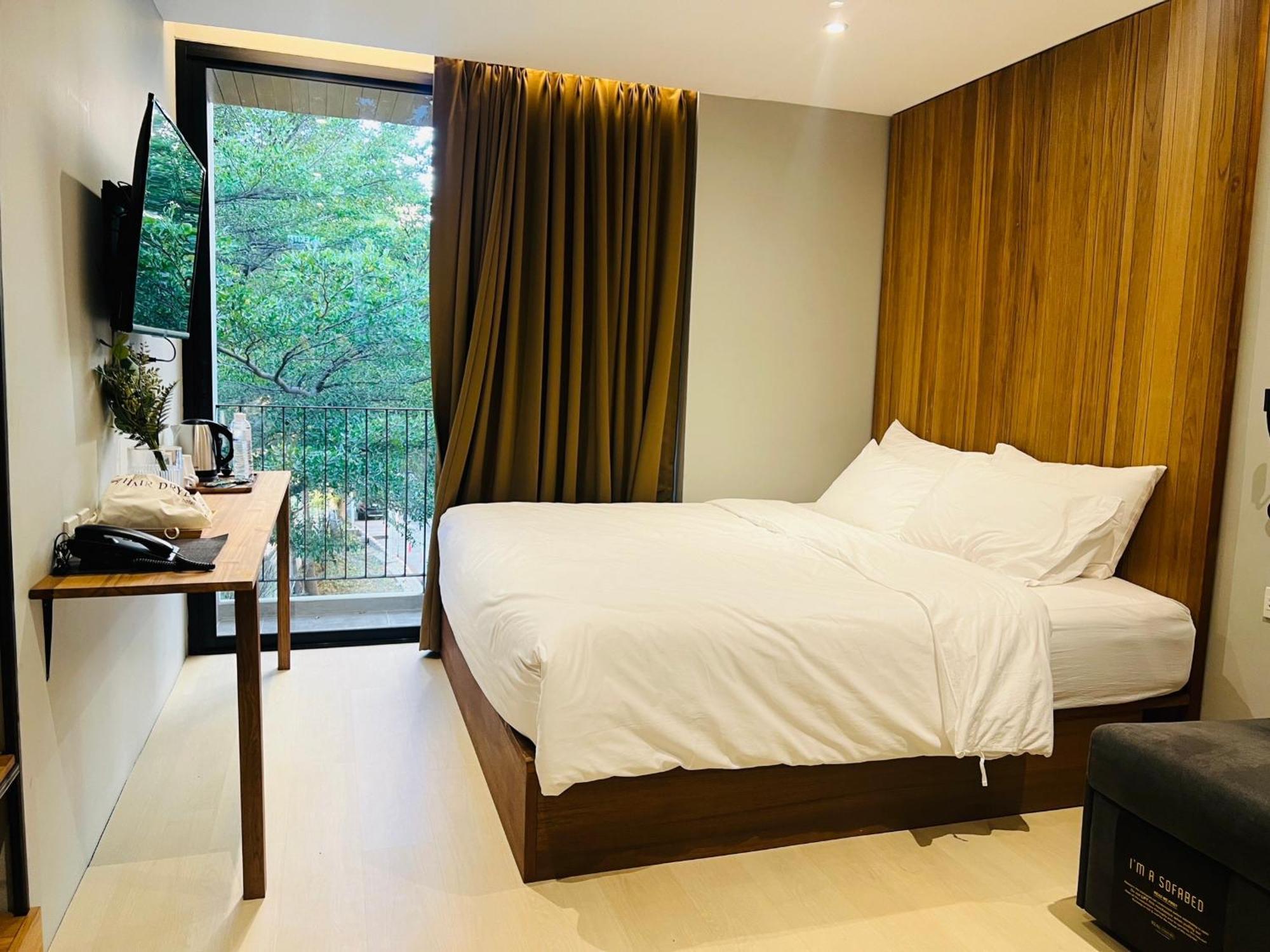 Woodstory Boutique Hotel Bangkok Exterior foto