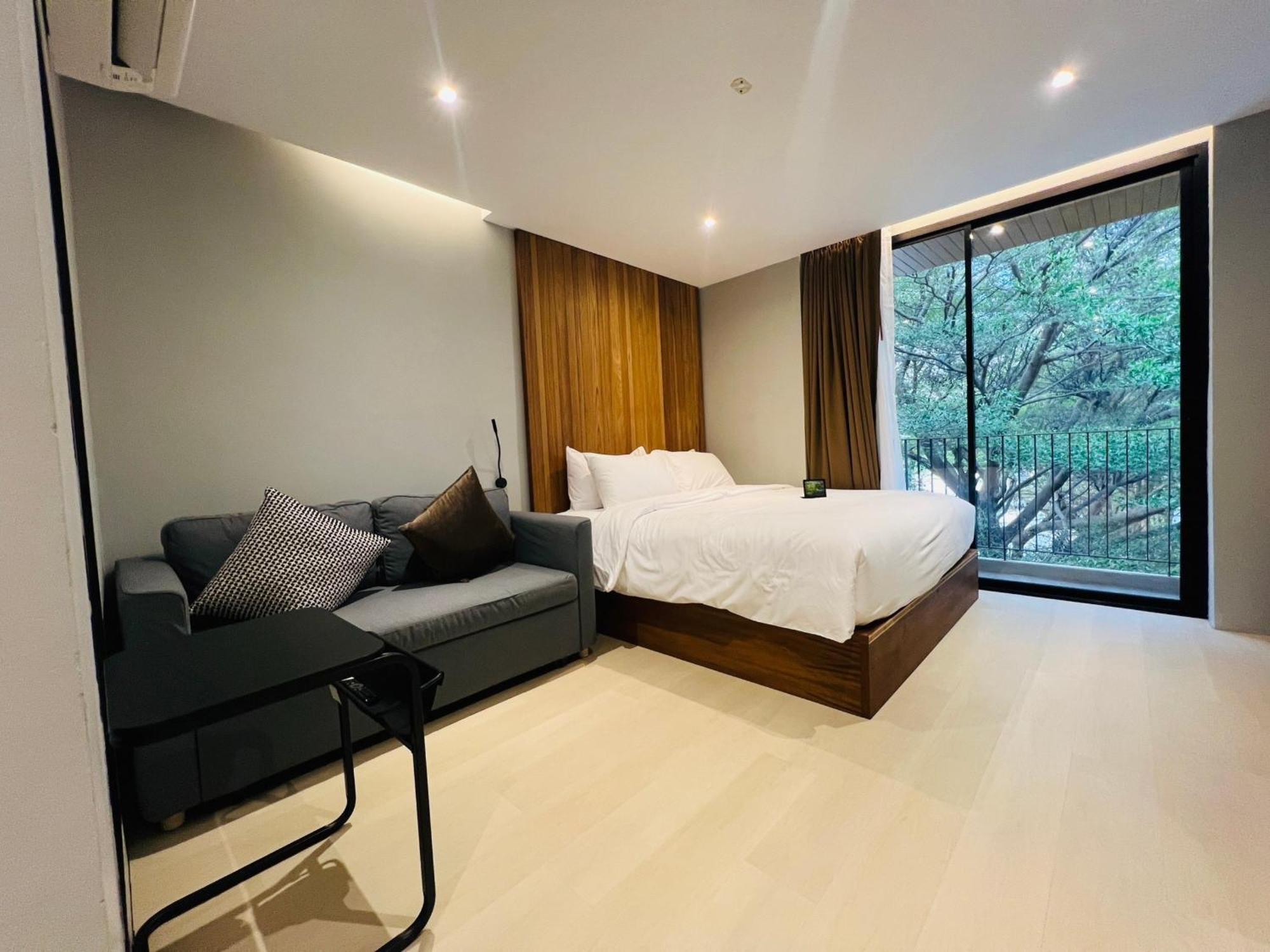 Woodstory Boutique Hotel Bangkok Exterior foto