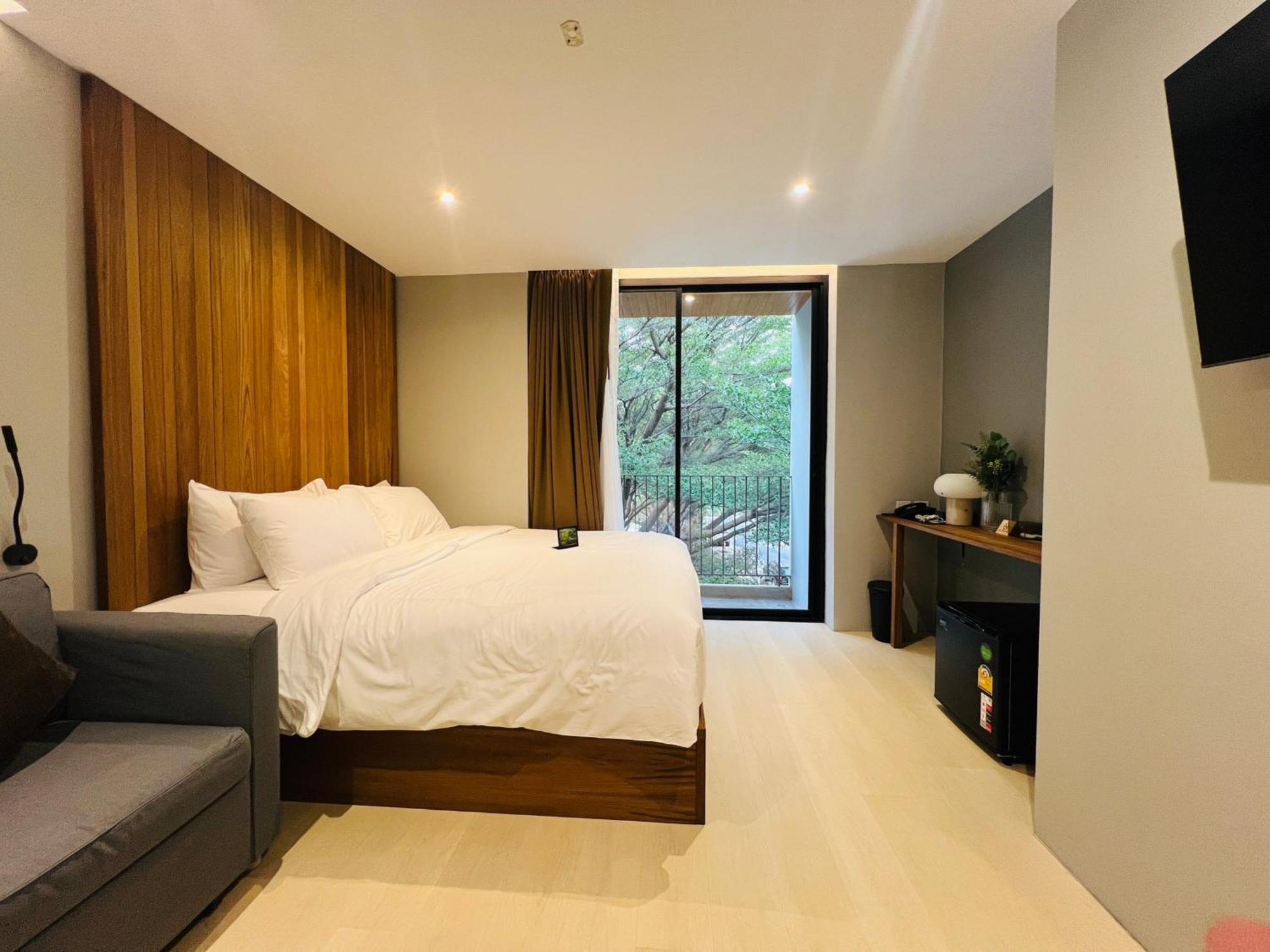 Woodstory Boutique Hotel Bangkok Exterior foto